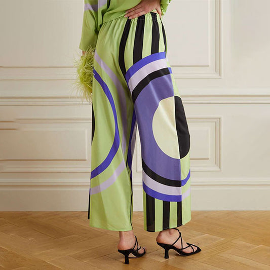 V-neck Style Circular Printed Co-Ord Set